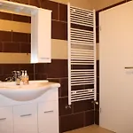 Town Center Apartman