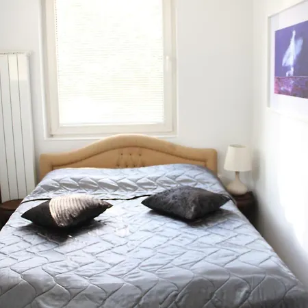 Town Center Apartment