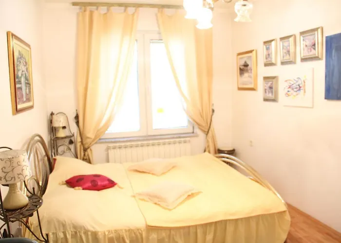 アパート Town Center